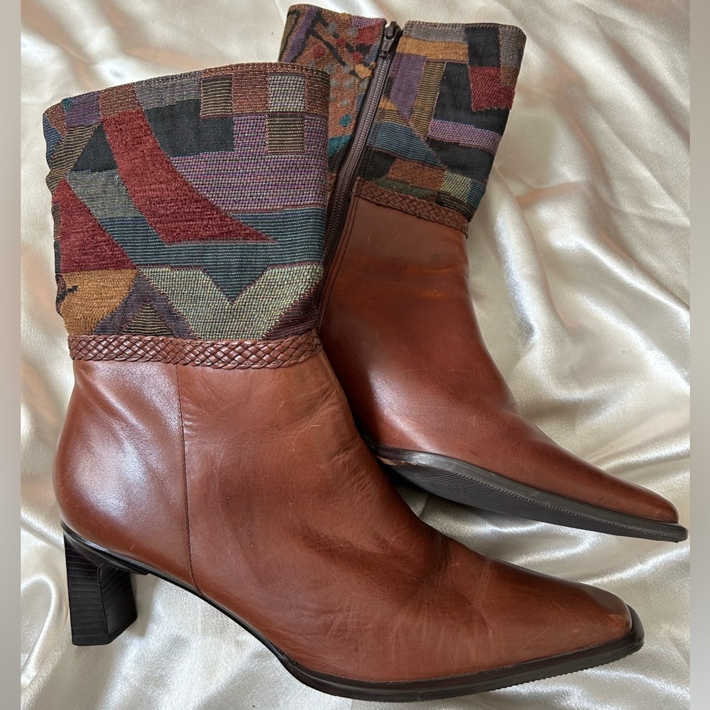 ART Effects Brown Leather Booties